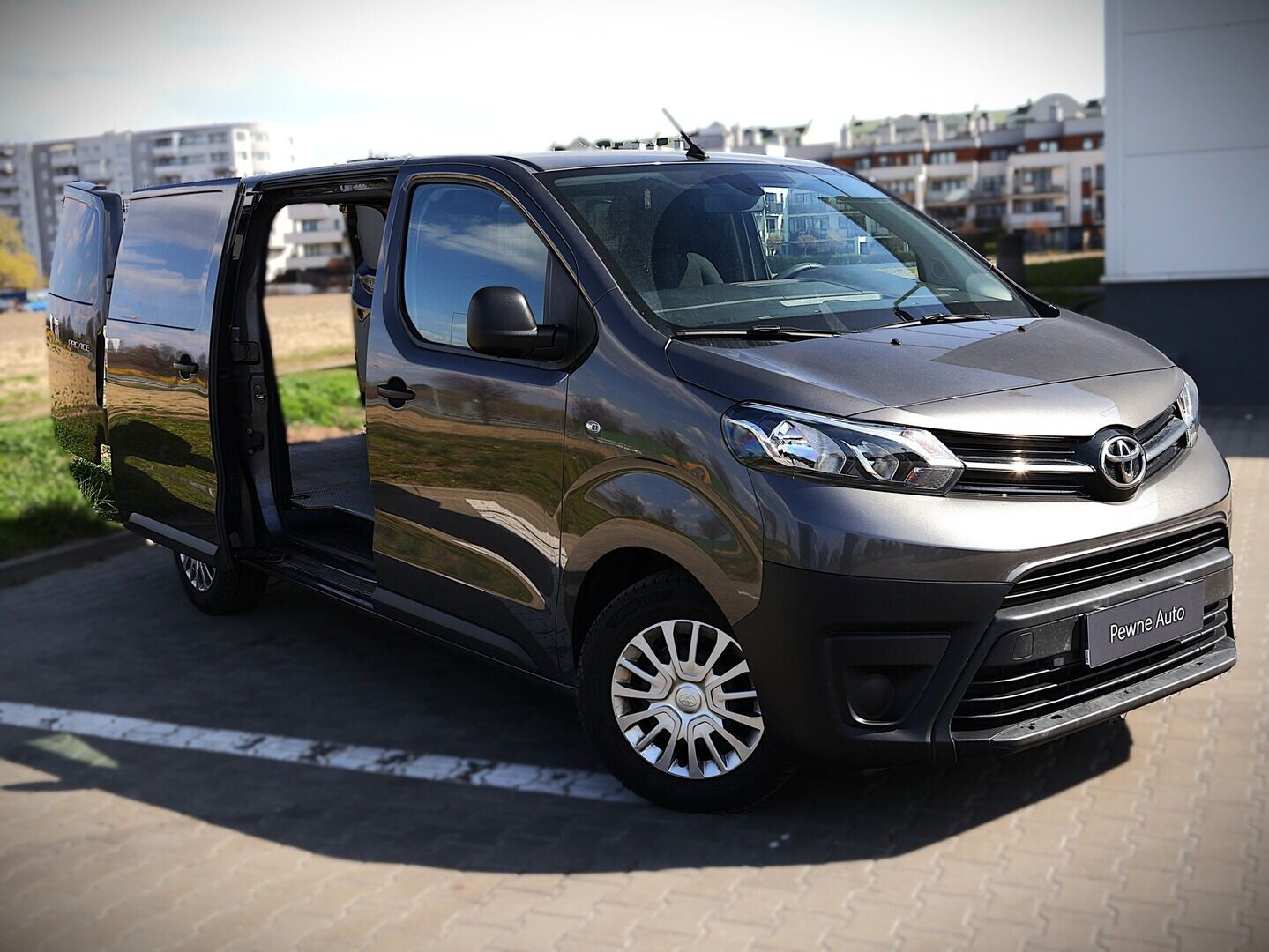 Toyota PROACE