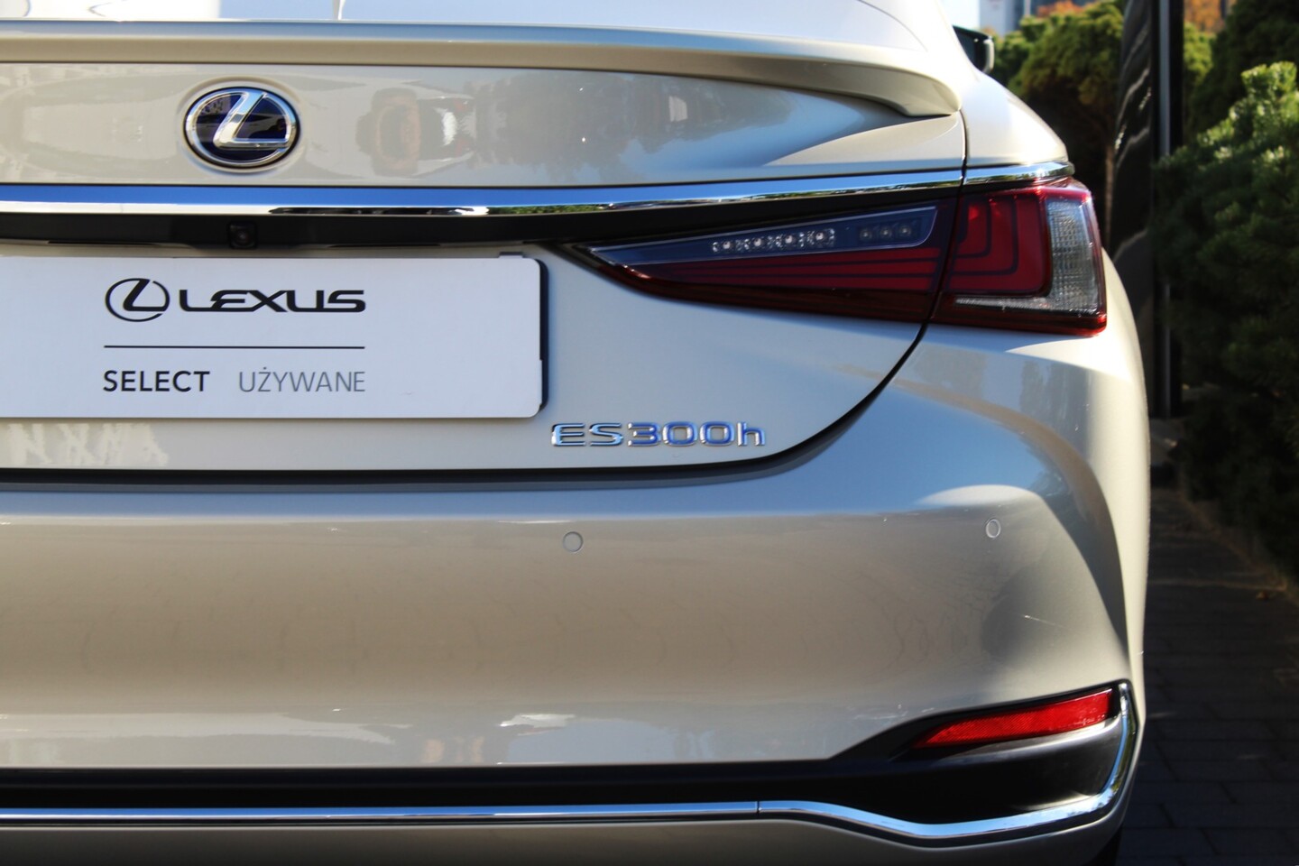 Lexus ES