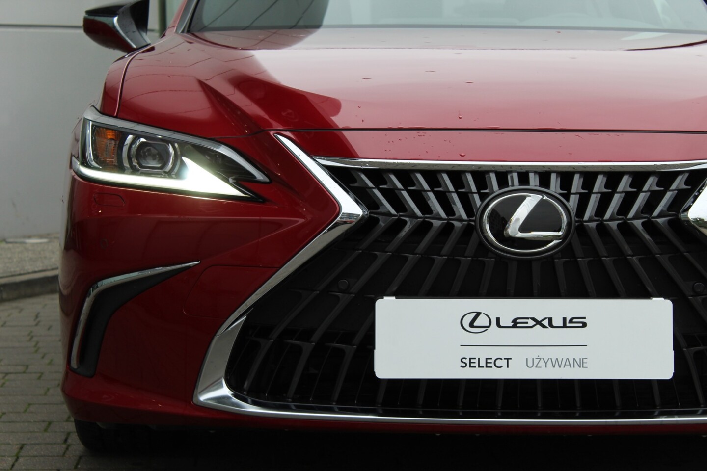 Lexus ES