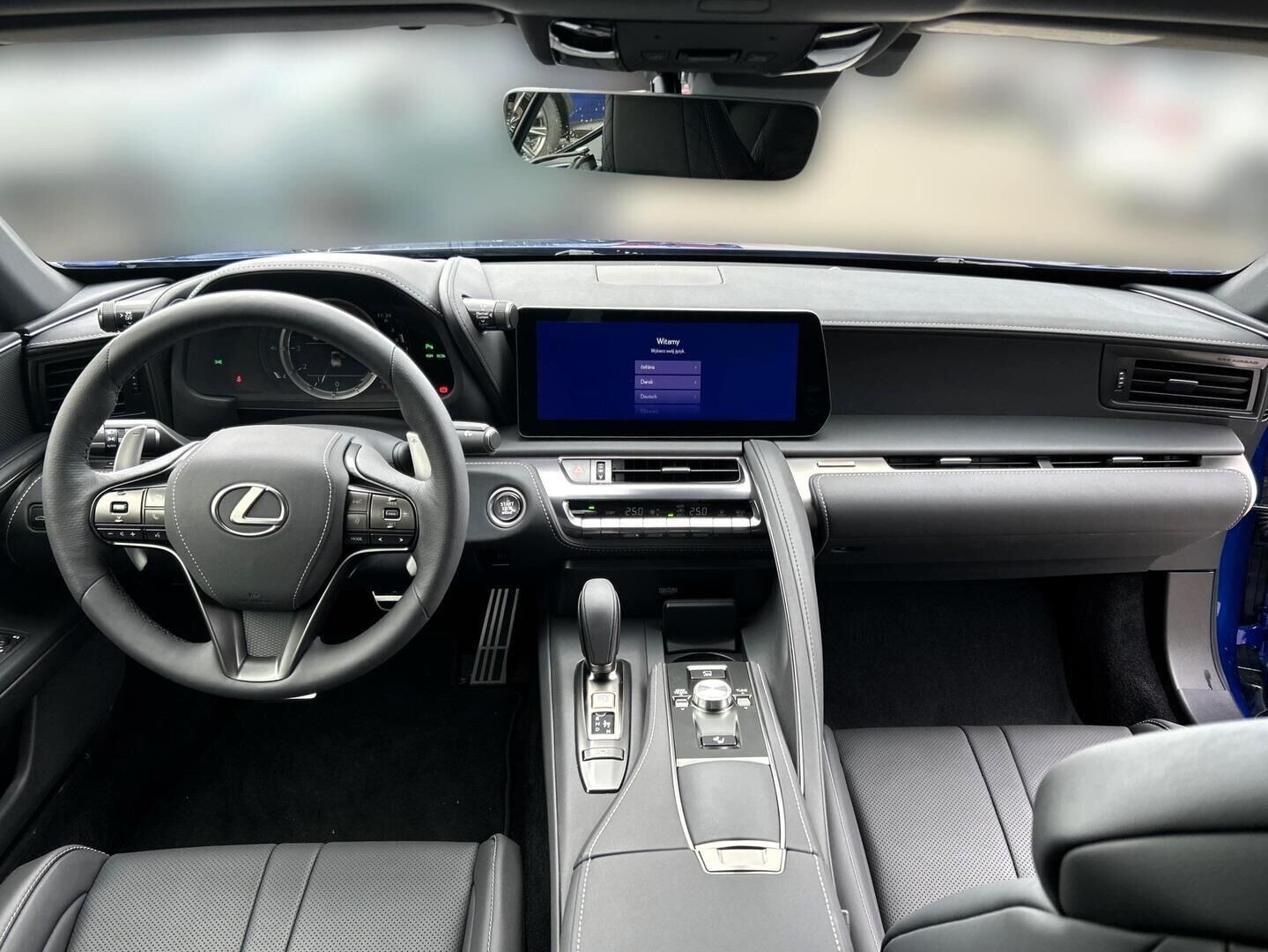 Lexus LC
