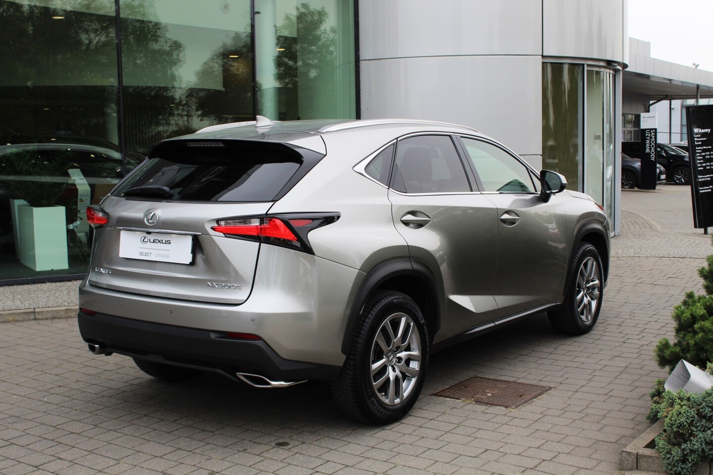 Lexus NX