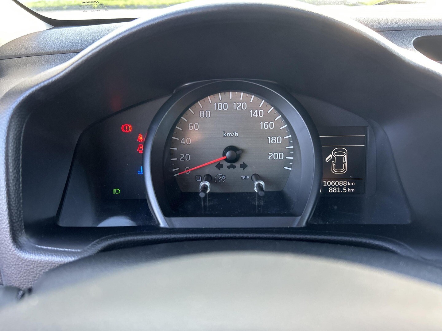 Nissan Inny