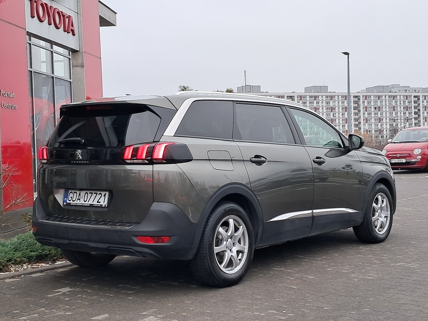 Peugeot 5008