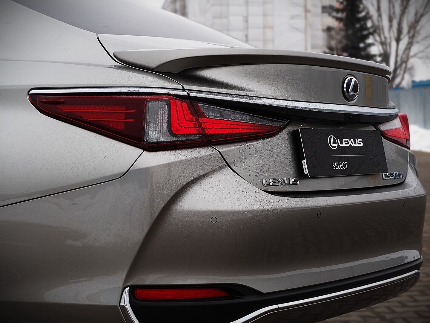 Lexus ES