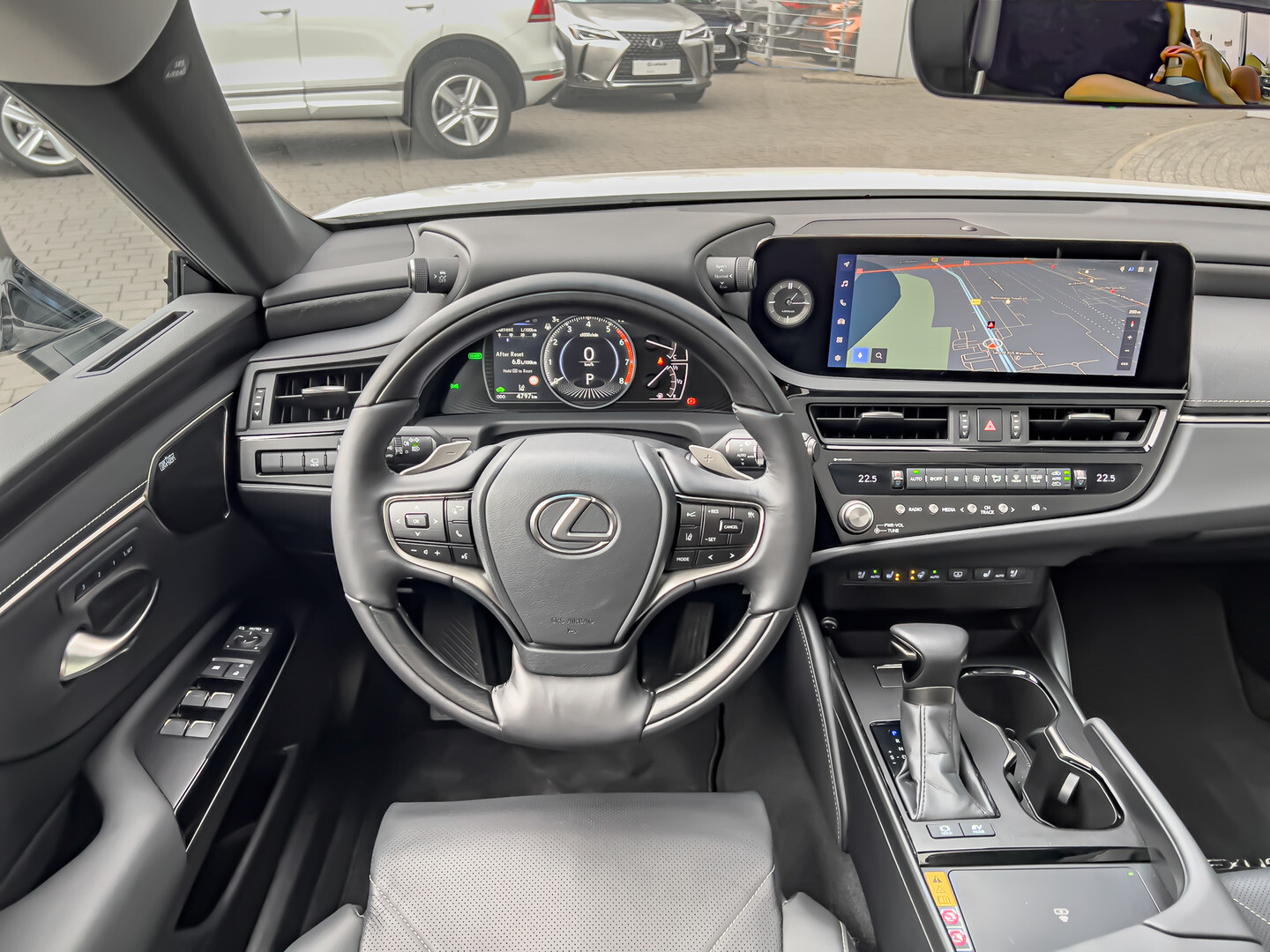 Lexus ES