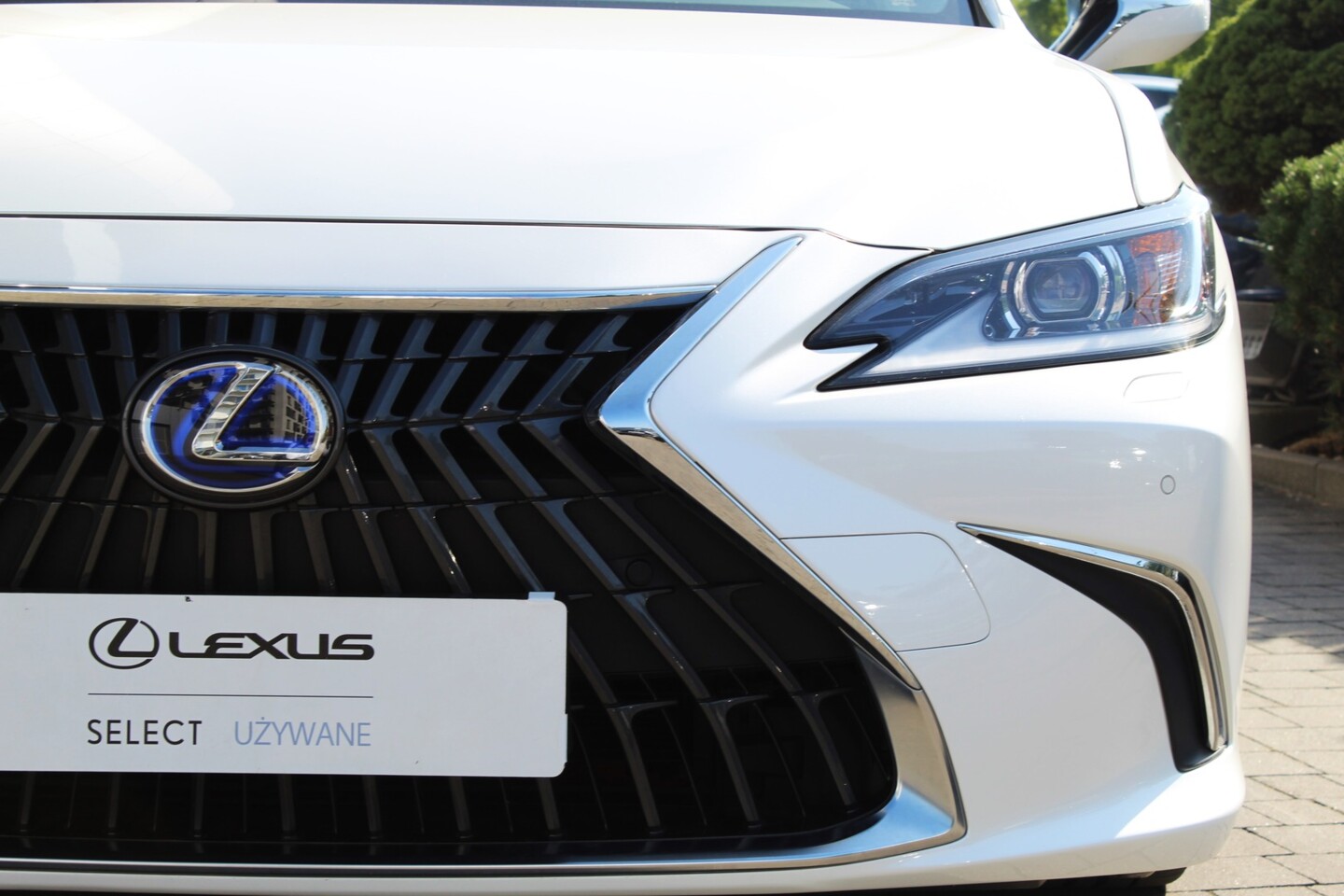 Lexus ES