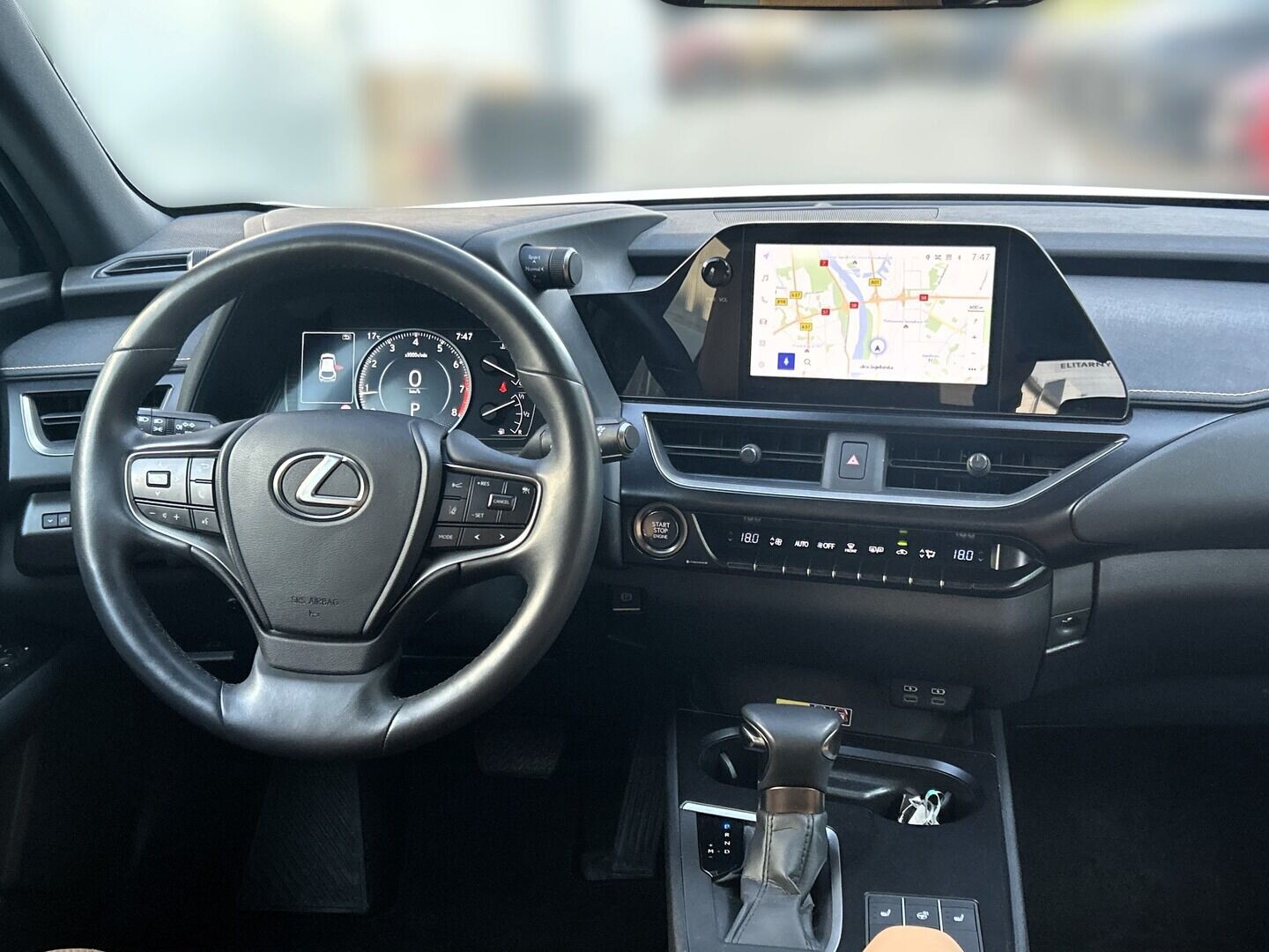 Lexus UX