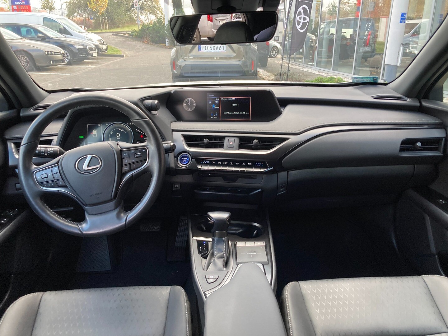 Lexus UX