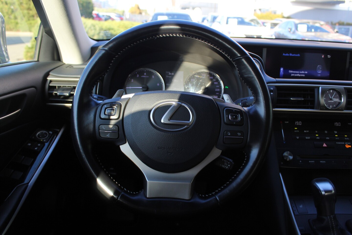 Lexus IS