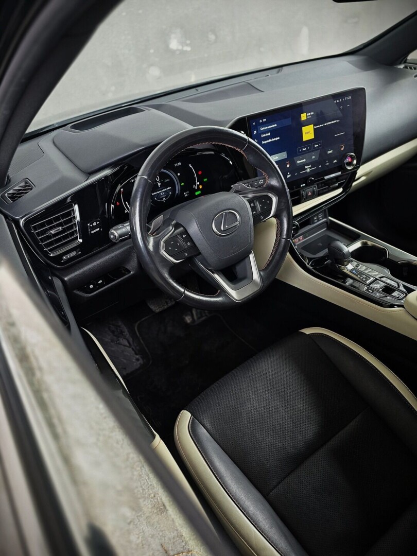 Lexus NX