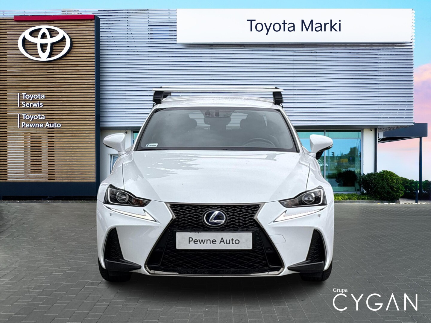 Lexus IS