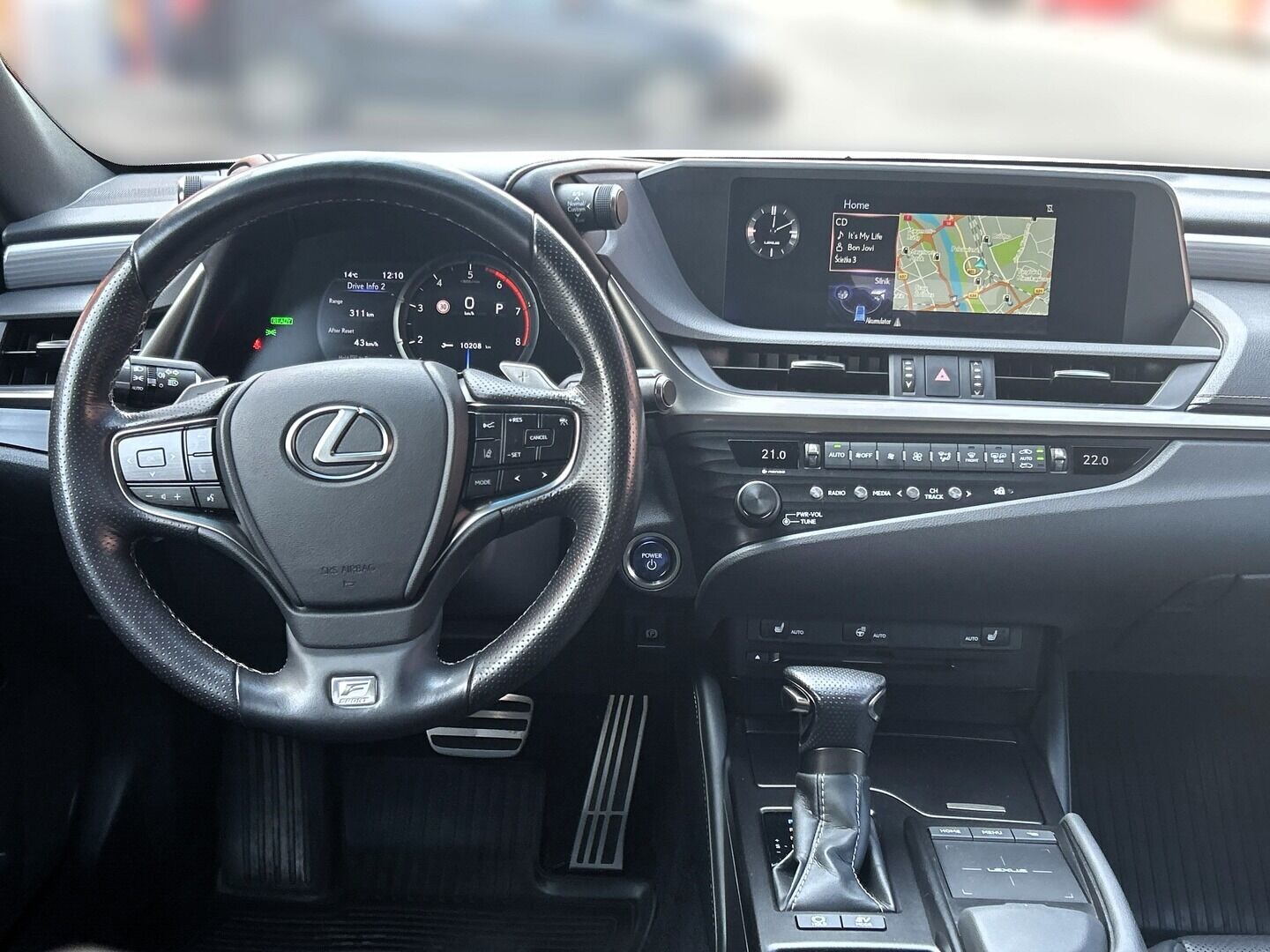 Lexus ES