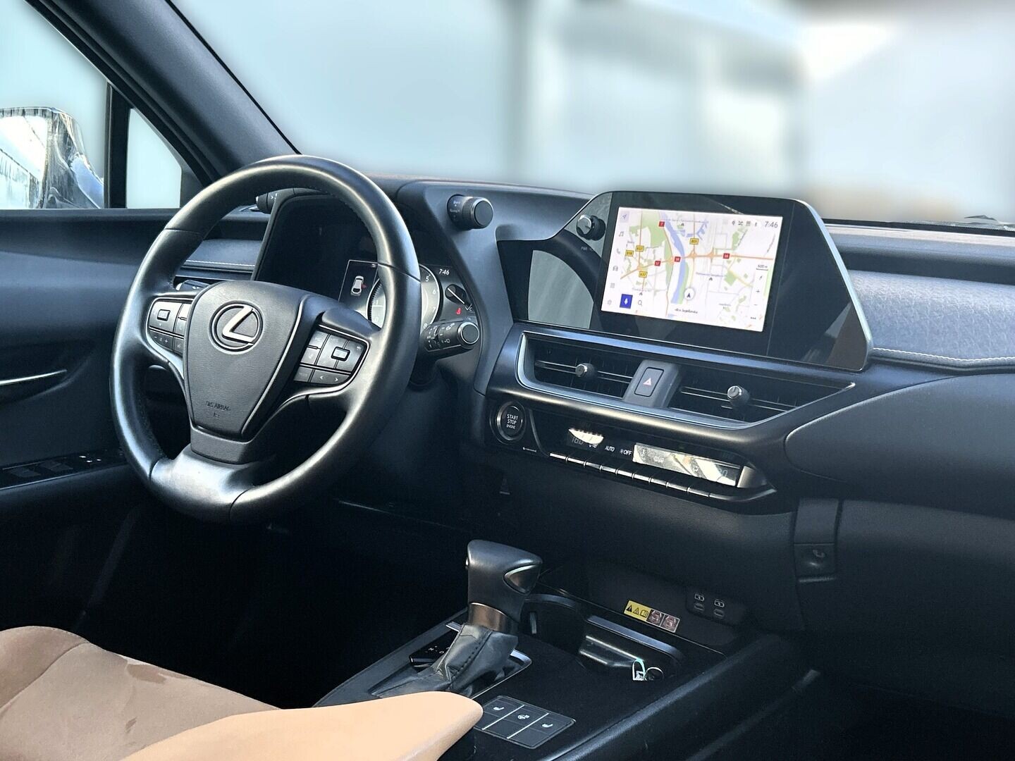 Lexus UX